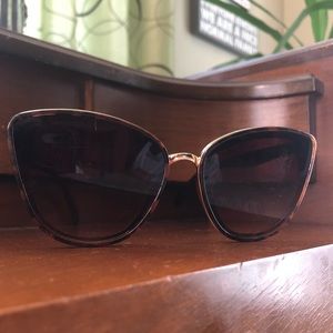 Tortoiseshell Cat-Eye Sunglasses